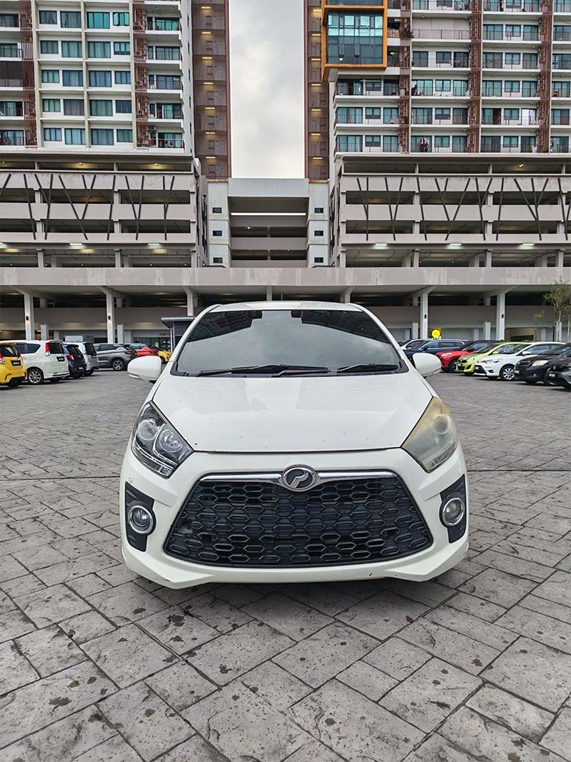 sentapcarrental-car-axia-putih-03