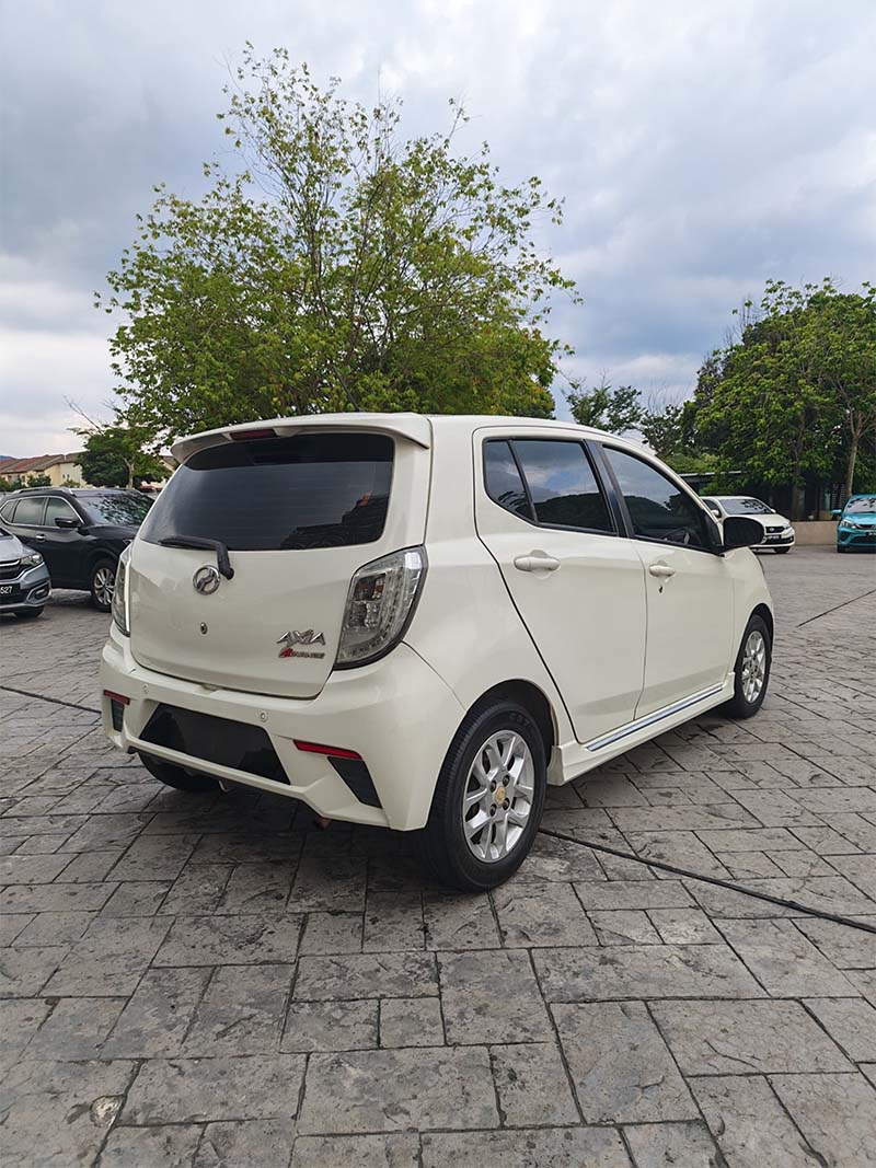 sentapcarrental-car-axia-putih-06