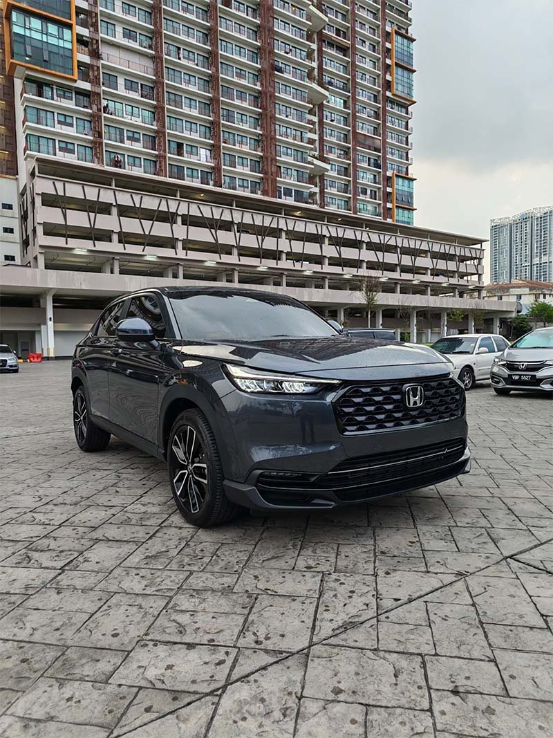 sentapcarrental-car-hrv-grey-01