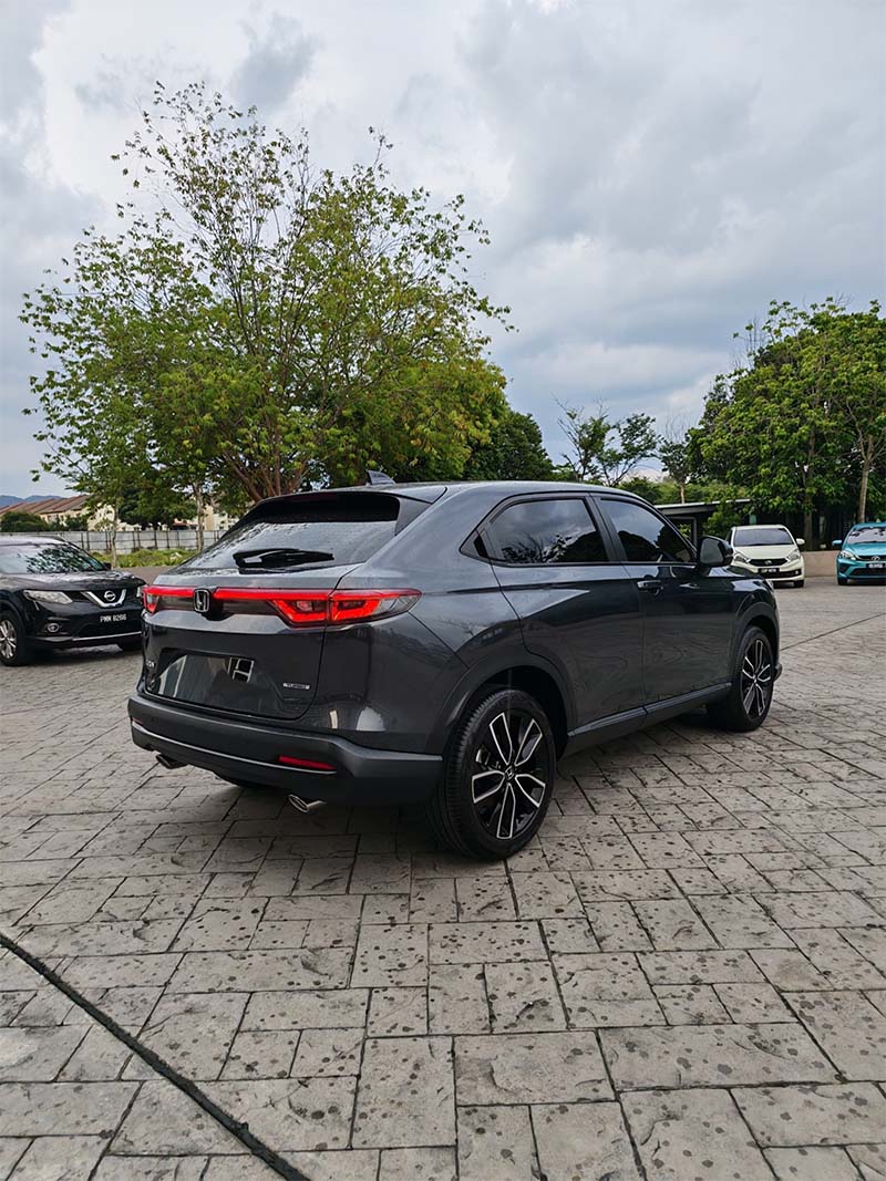 sentapcarrental-car-hrv-grey-07