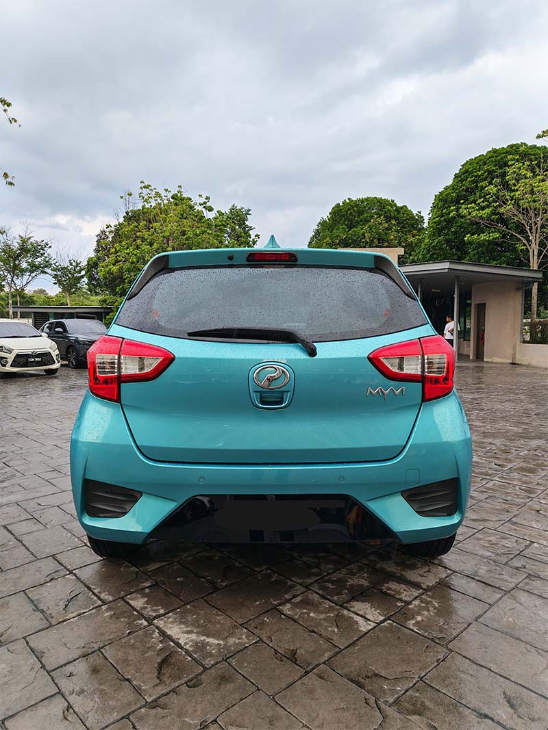 sentapcarrental-car-myvi-biru-04