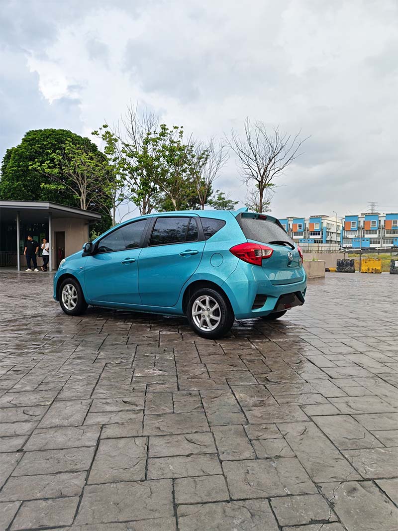 sentapcarrental-car-myvi-biru-08