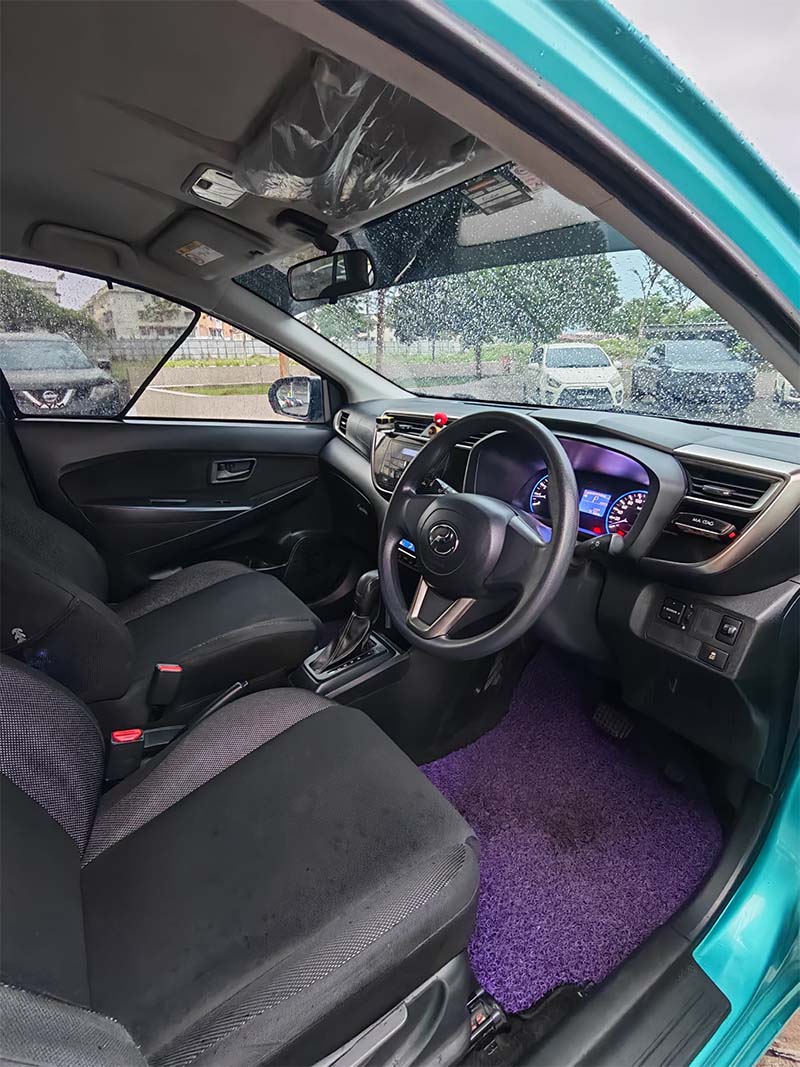 sentapcarrental-car-myvi-biru-09
