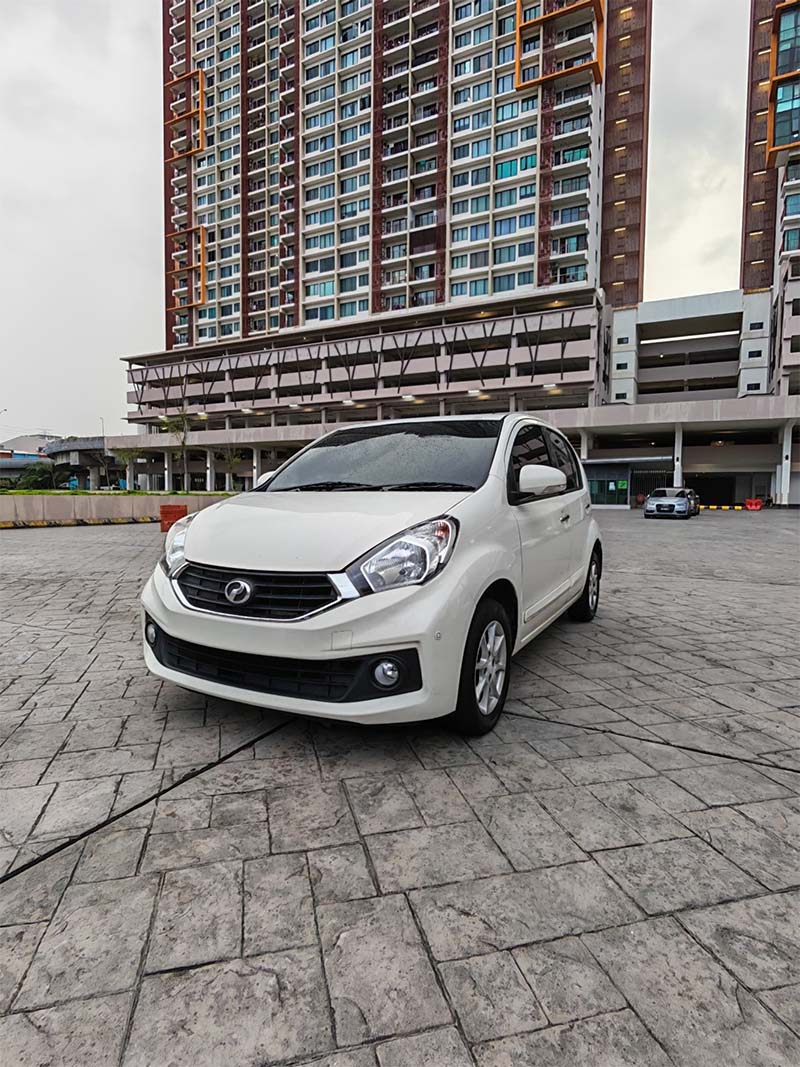 sentapcarrental-car-myvi-putih-01