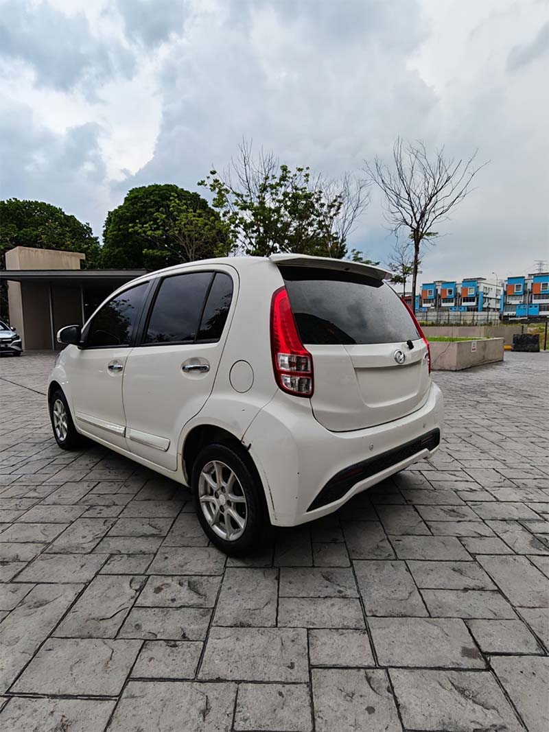 sentapcarrental-car-myvi-putih-04